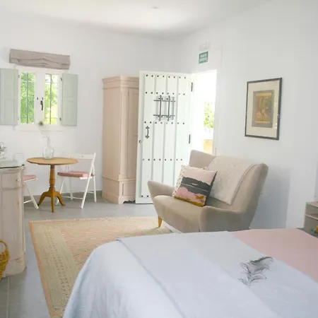La Pluma 4* Iznajar