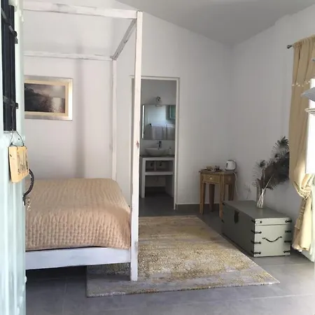Guest house La Pluma Iznajar