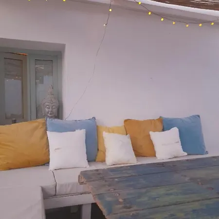 La Pluma Guest house