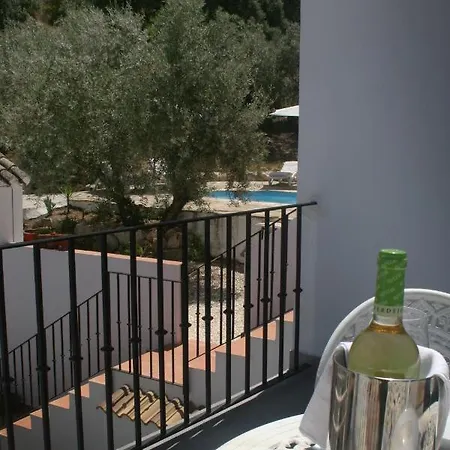 Guest house La Pluma Iznajar