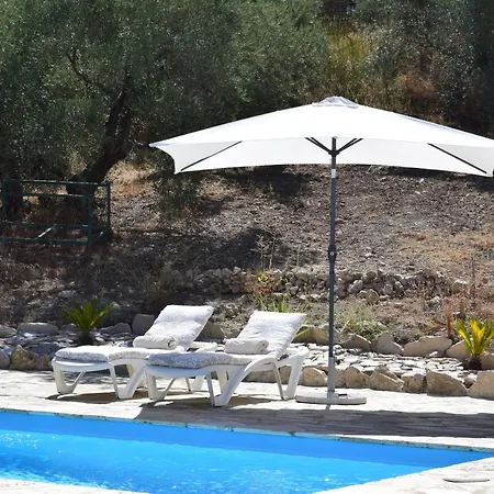 Guest house La Pluma Iznajar